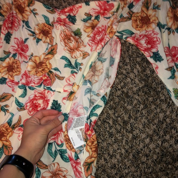 Forever 21 shorts romper - Picture 3 of 4